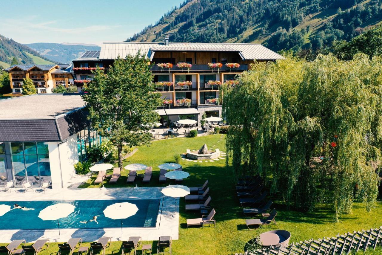 Rauriserhof 4 Sterne Superior Hotel Exterior photo
