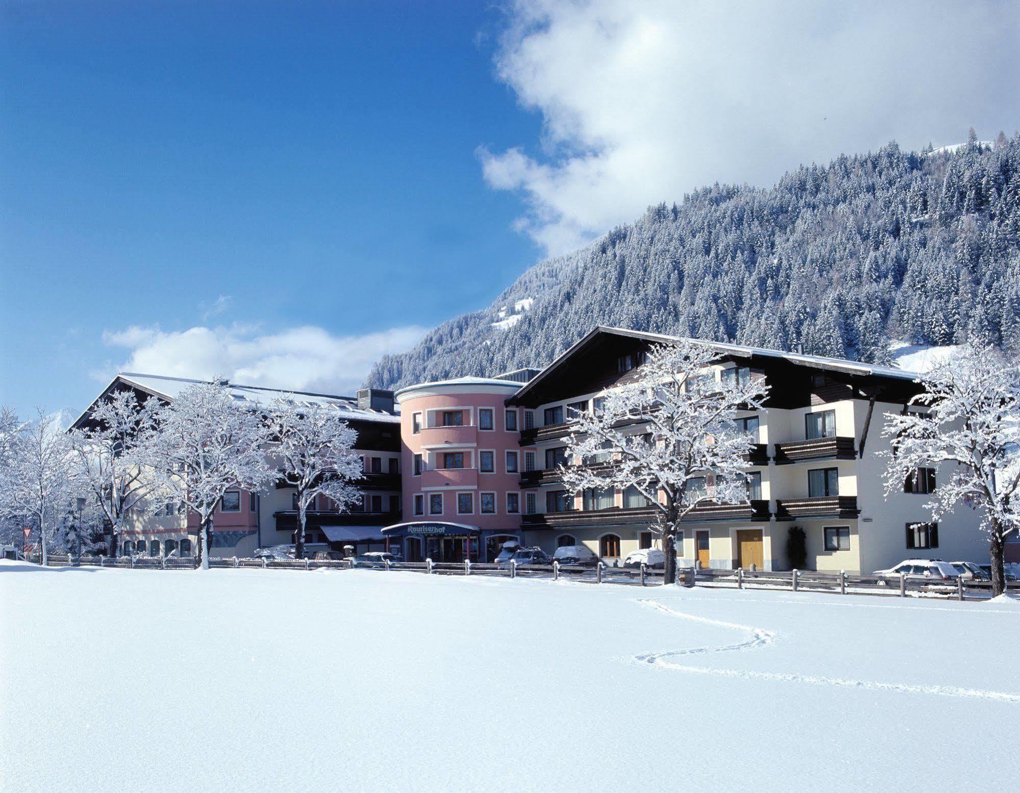 Rauriserhof 4 Sterne Superior Hotel Exterior photo